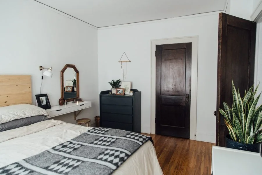 kimberlys-bedroom-after-2987