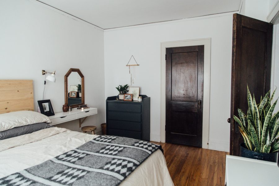 kimberlys-bedroom-after-2987